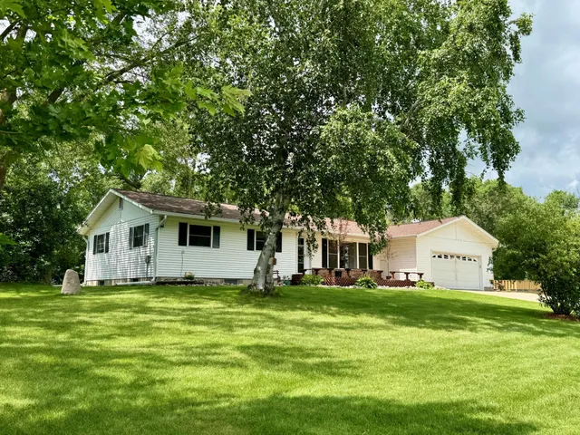 $475,000 | 1001 1st Avenue Northwest, Pelican Rapids, MN 56572