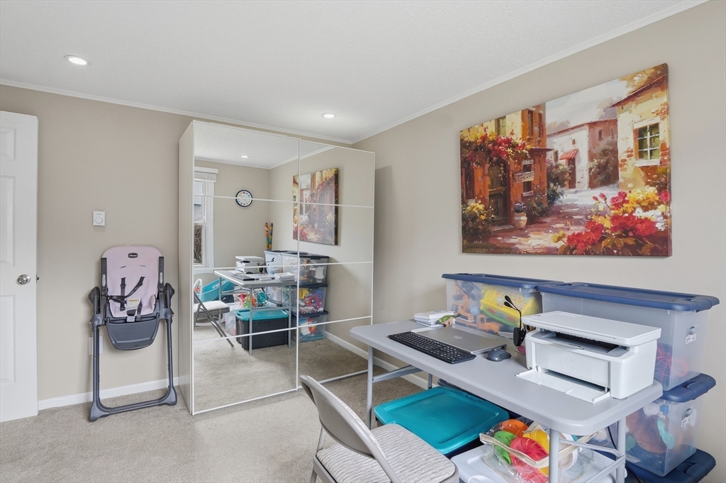 270 Sunderland Road, Unit 2 Worcester, MA 01604 - Photo 14 of 25