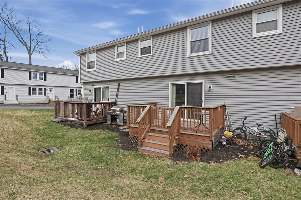 270 Sunderland Road, Unit 2 Worcester, MA 01604 - Photo 21 of 25