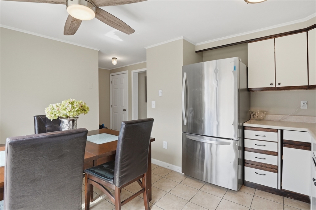 270 Sunderland Road, Unit 2 Worcester, MA 01604 - Photo 8 of 25