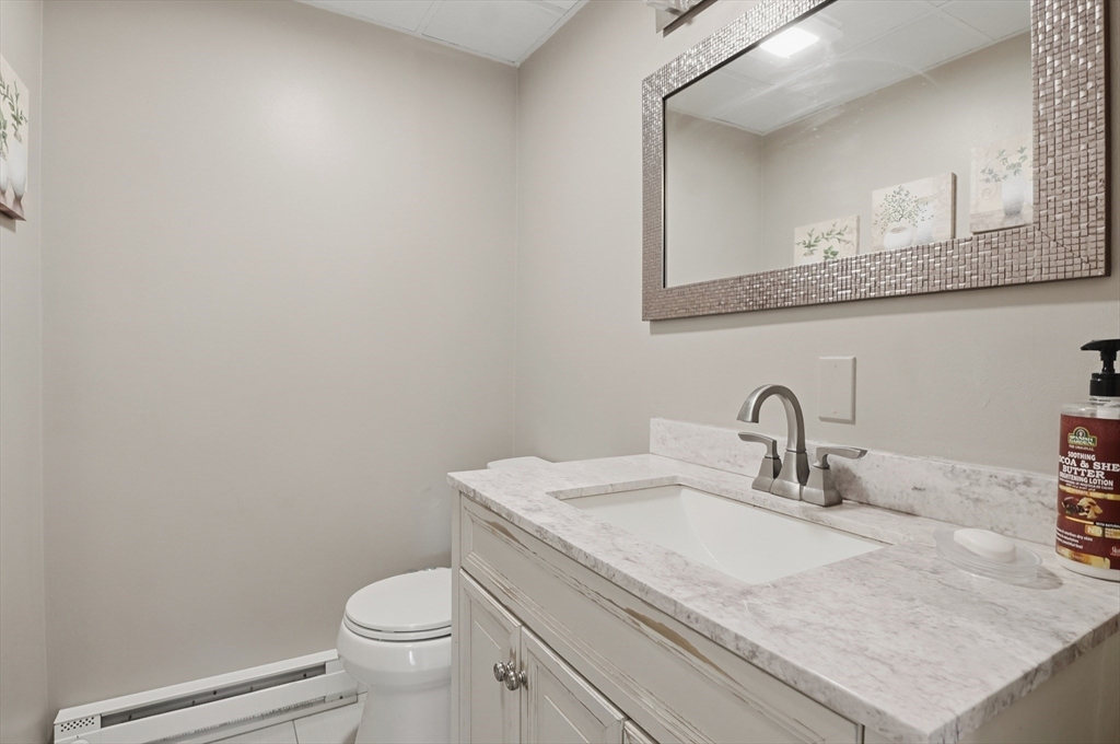 270 Sunderland Road, Unit 2 Worcester, MA 01604 - Photo 10 of 25