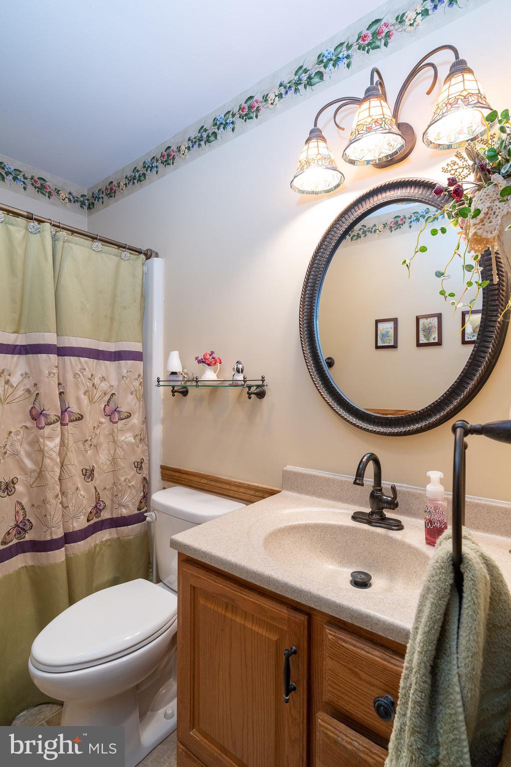 141 Pulte Road Lancaster, PA 17601 - Photo 15 of 35 Upper Level Bath