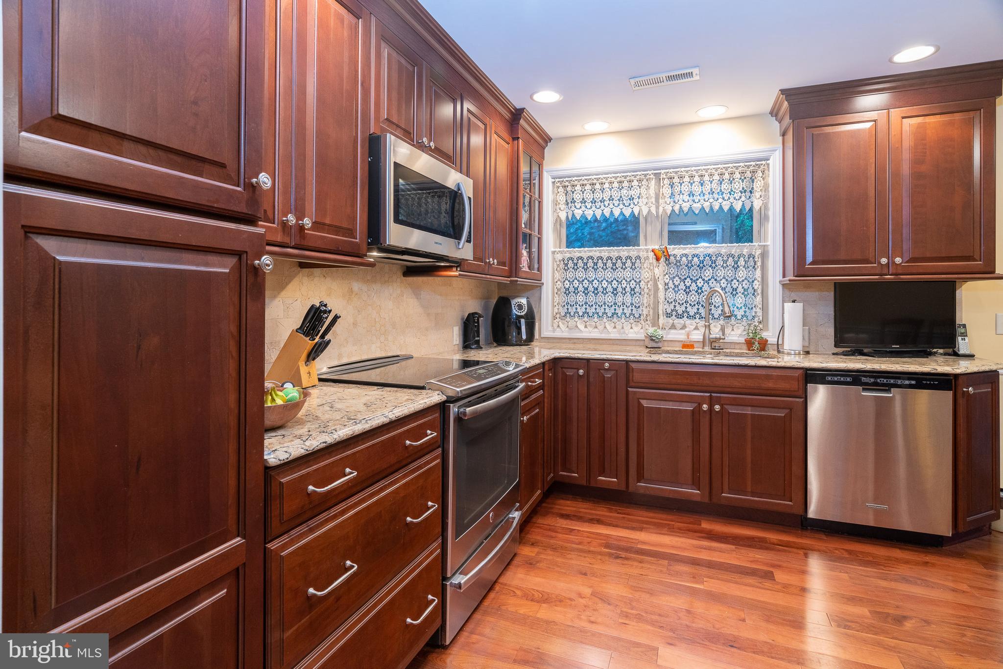 141 Pulte Road Lancaster, PA 17601 - Photo 5 of 35 Gallery Image 5