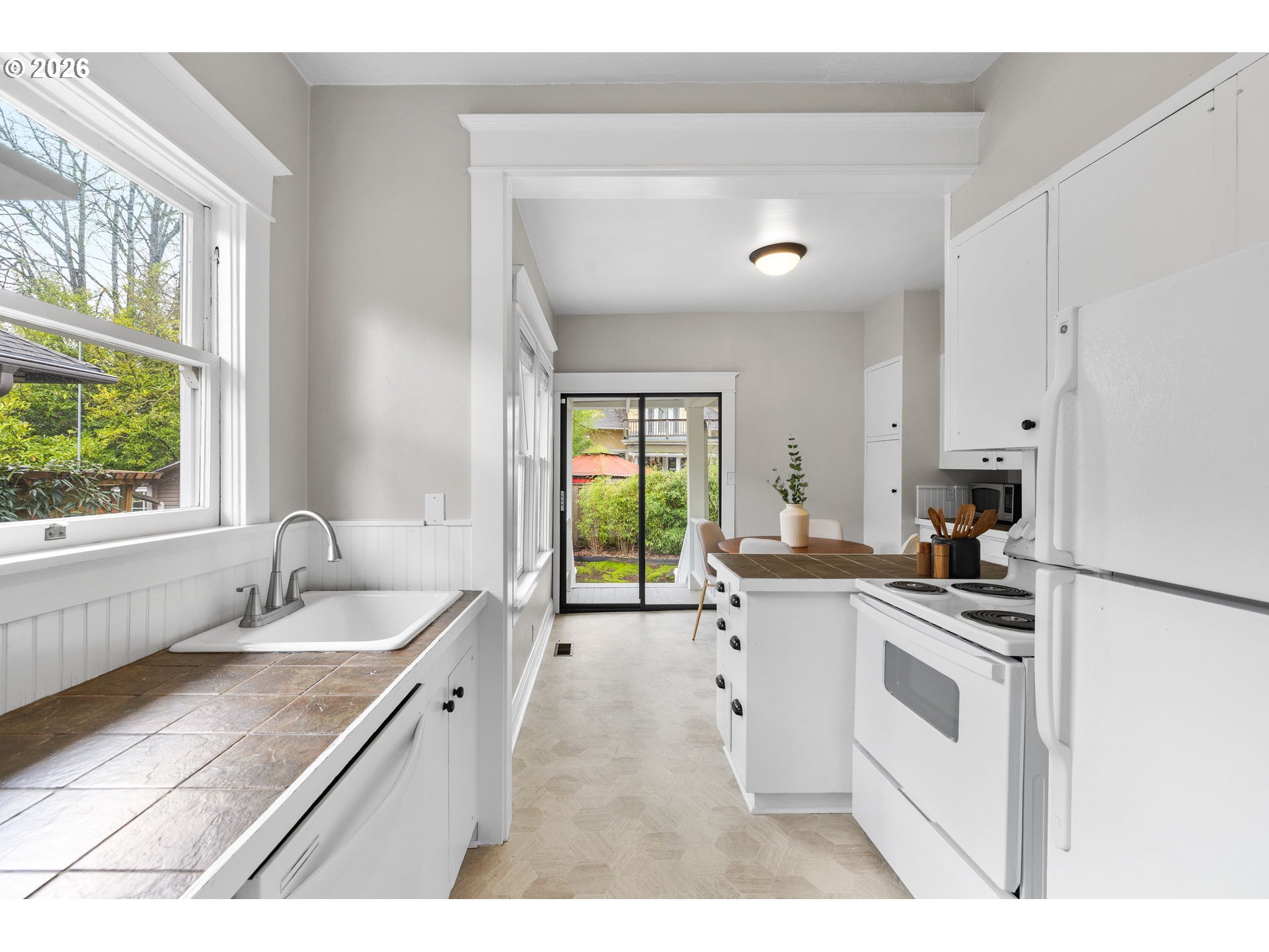 3127 Northeast 60th Avenue Portland, OR 97213 - Photo 17 of 44