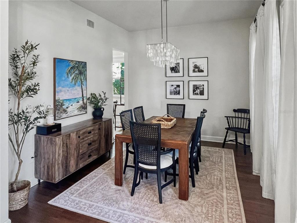 12912 Southwest 3rd Place Newberry, FL 32669 - Photo 8 of 38 a view of a dining room with furniture