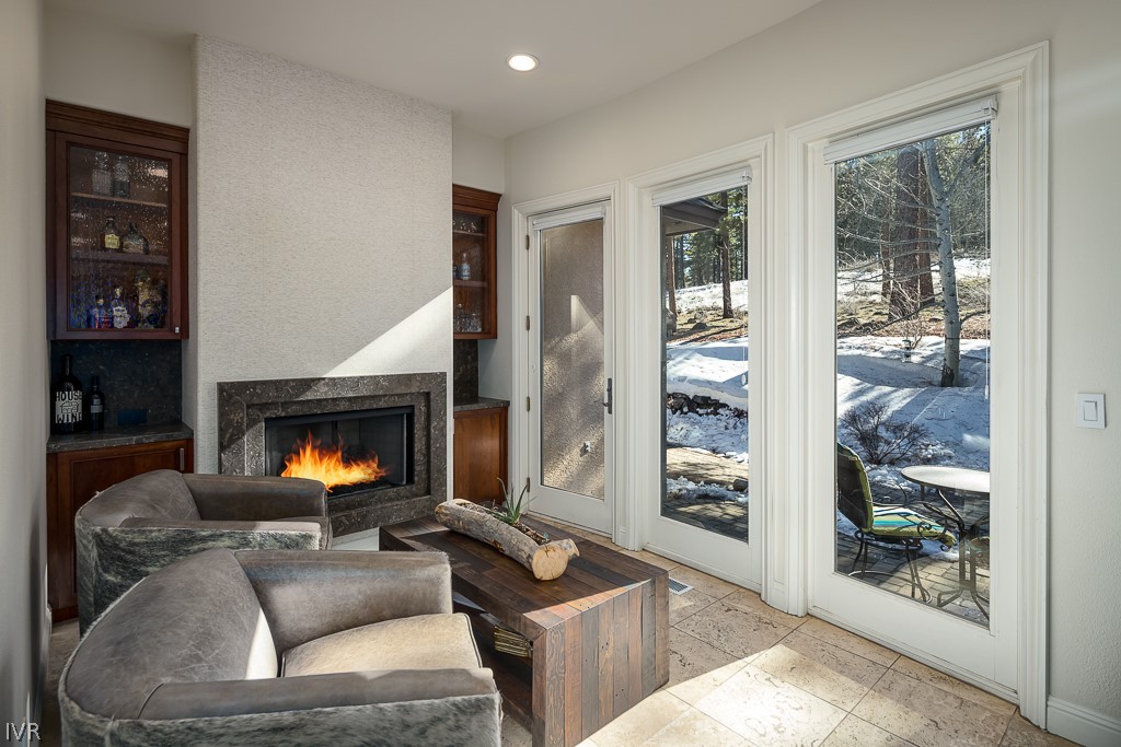 4575 Joy Lake Road Reno, NV 89511 - Photo 10 of 24 Breakfast Nook/Fireplace Adjacent to Kitchen