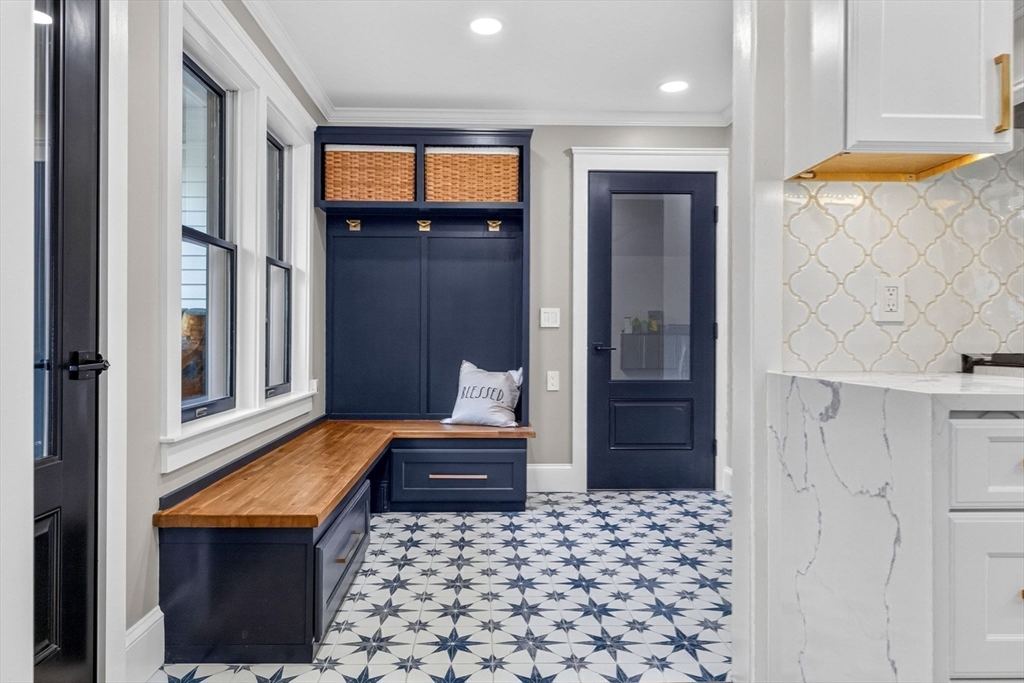 350 Main Street Rutland, MA 01543 - Photo 5 of 42