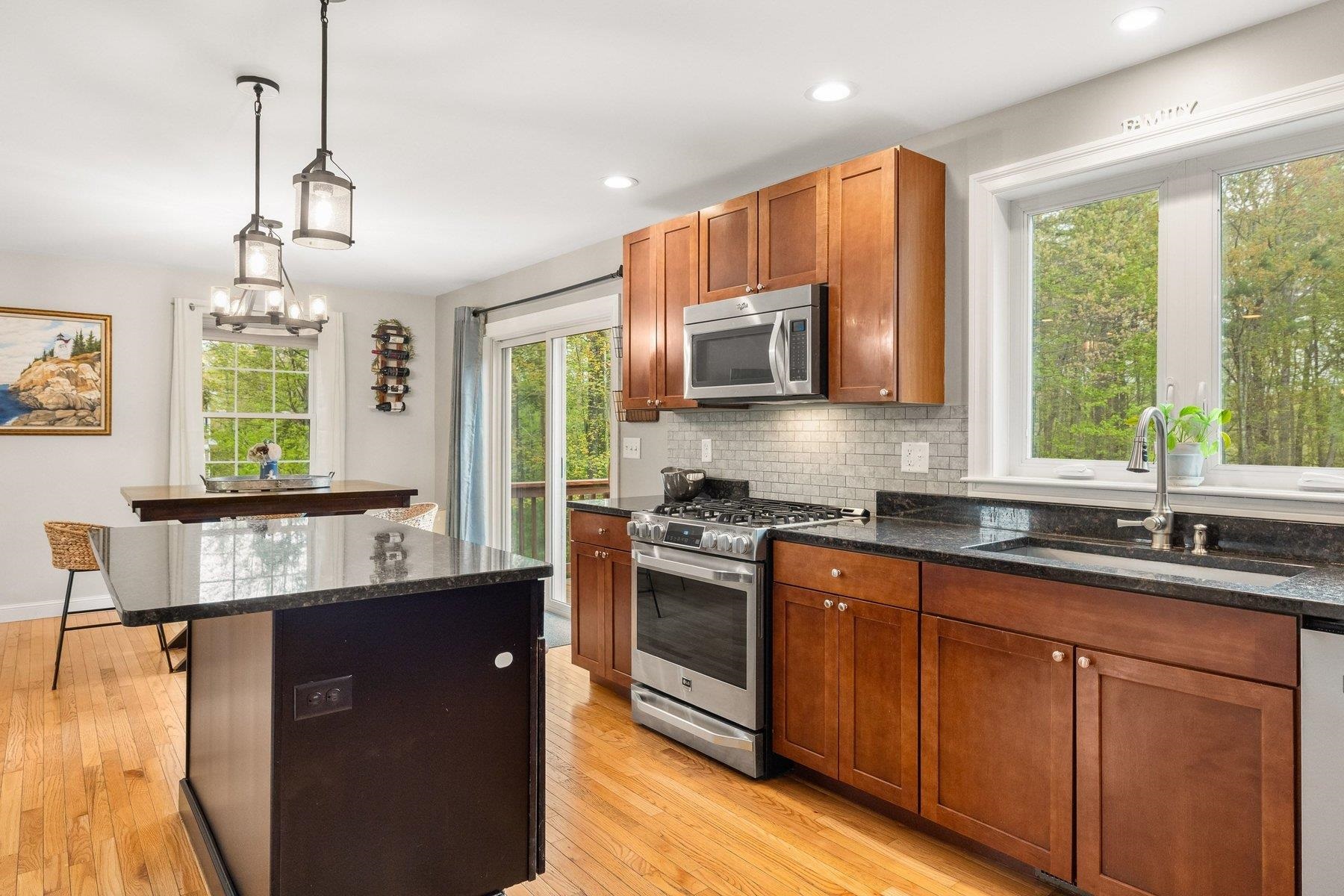 92 Ridgecrest Drive Greenland, NH 03840 - Photo 11 of 54 Gallery Image 11
