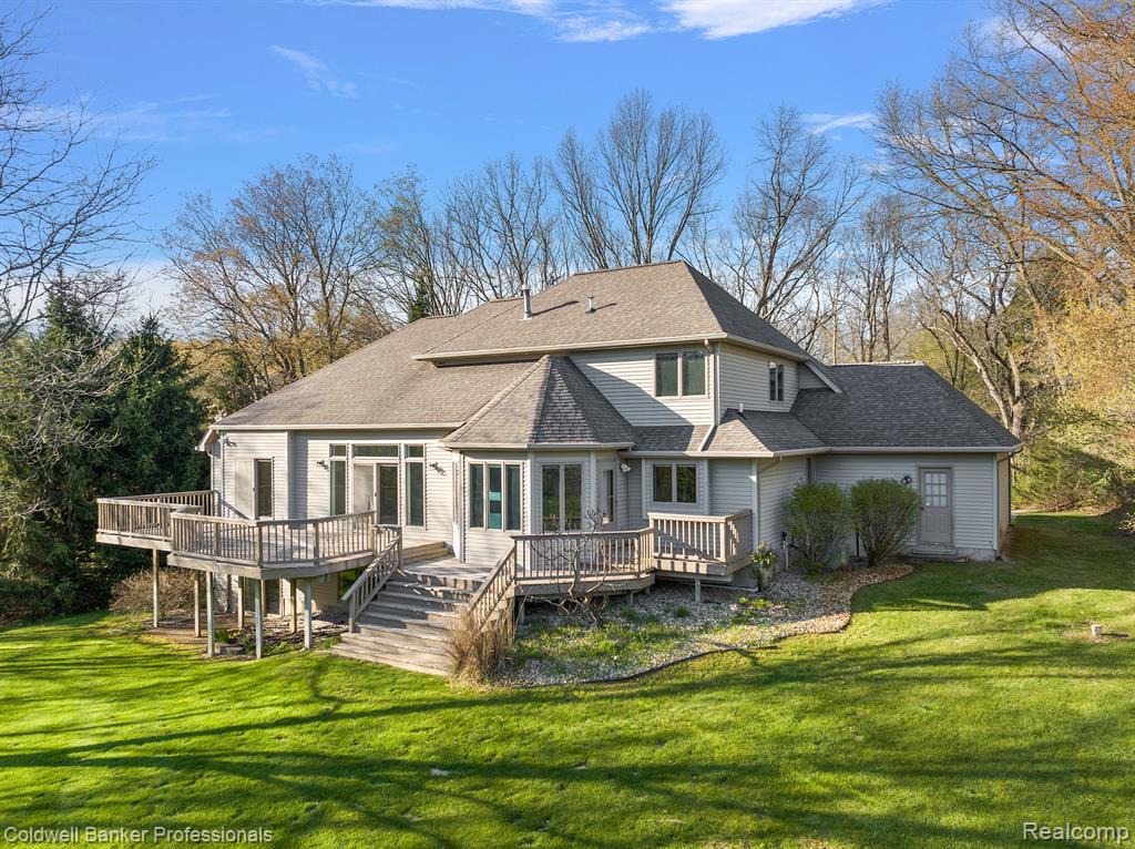 1465 Rillview Court Metamora, MI 48455 - Photo 4 of 70