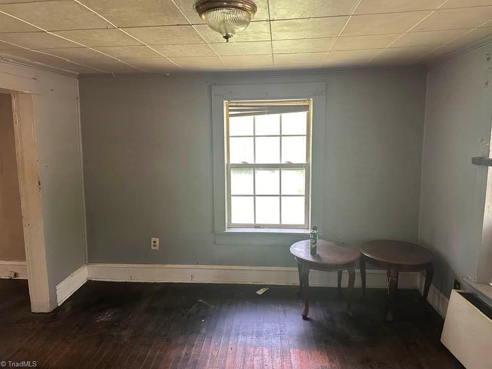 740 Shady Grove Road Eden, NC 27288 - Photo 5 of 8 Living Room