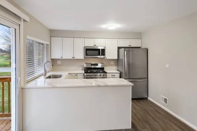 $264,700 | 1061 Amherst Lane, University Park, IL 60484