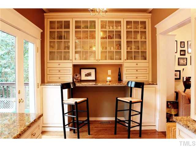 502 Cole Street Raleigh, NC 27605 - Photo 7 of 25 ...in this picture.