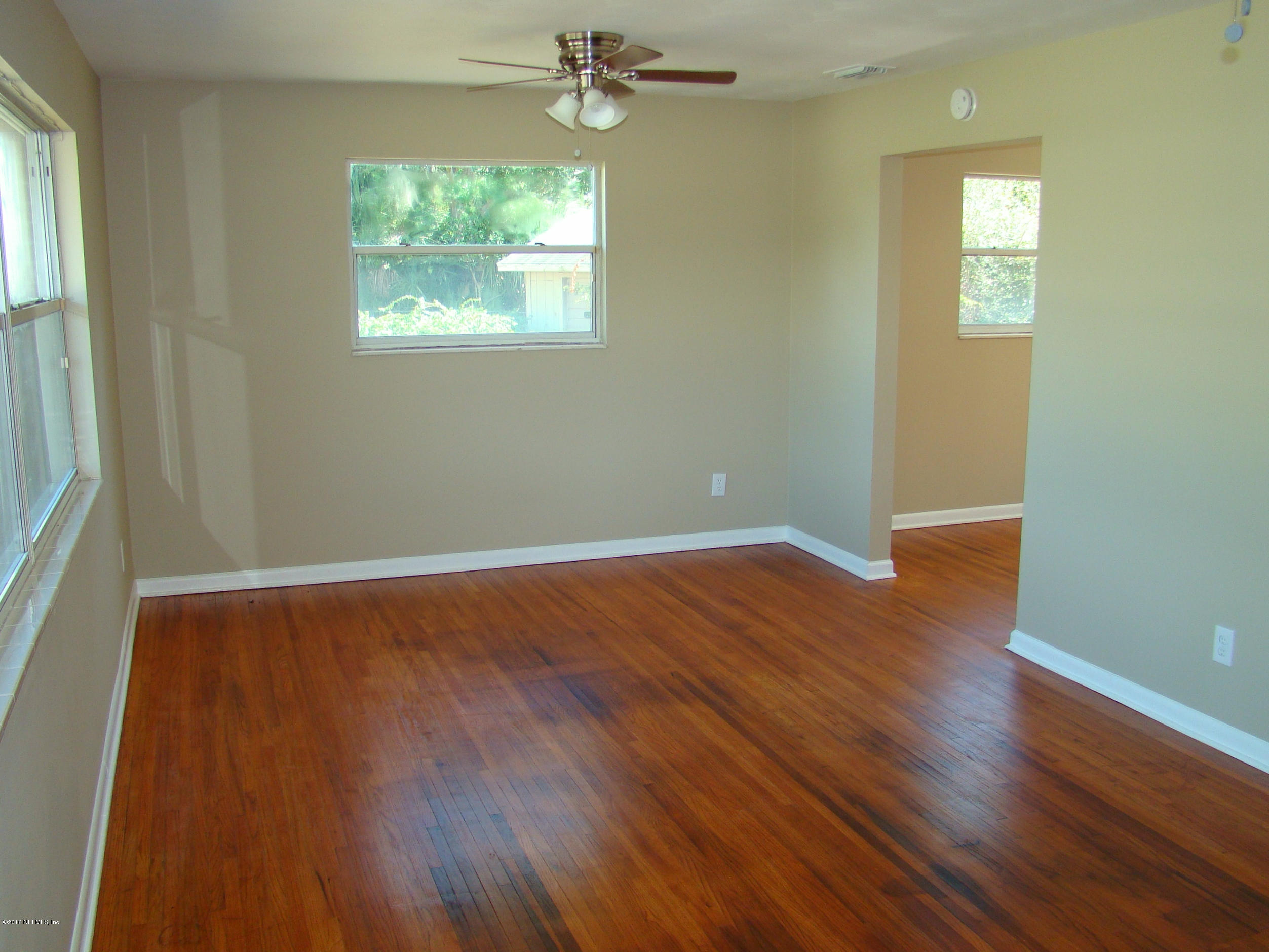 10250 Jolynn Road Jacksonville, FL 32225 - Photo 3 of 20 MAIN LEVEL VIEW 2