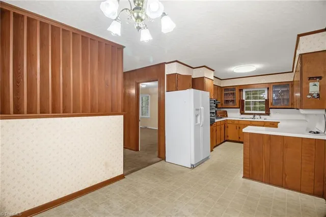 $245,000 | 324 Elam Avenue, Ramseur, NC 27316