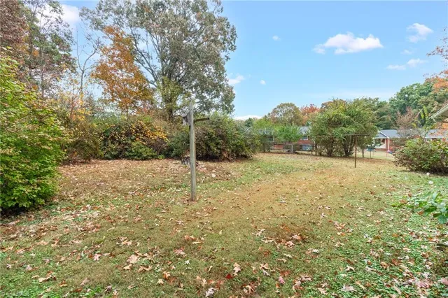 $245,000 | 324 Elam Avenue, Ramseur, NC 27316