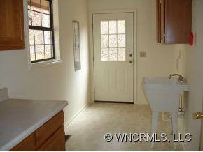 198 Blanton Branch Road Sylva, NC 28779 - Photo 4 of 8 Gallery Image 4