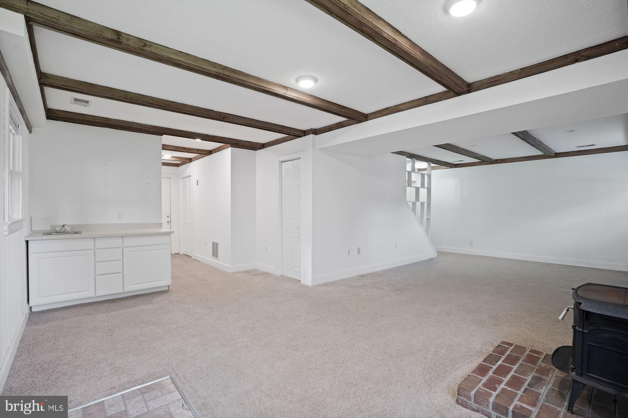 2819 Rifle Ridge Road Oakton, VA 22124 - Photo 28 of 38 Wet Bar