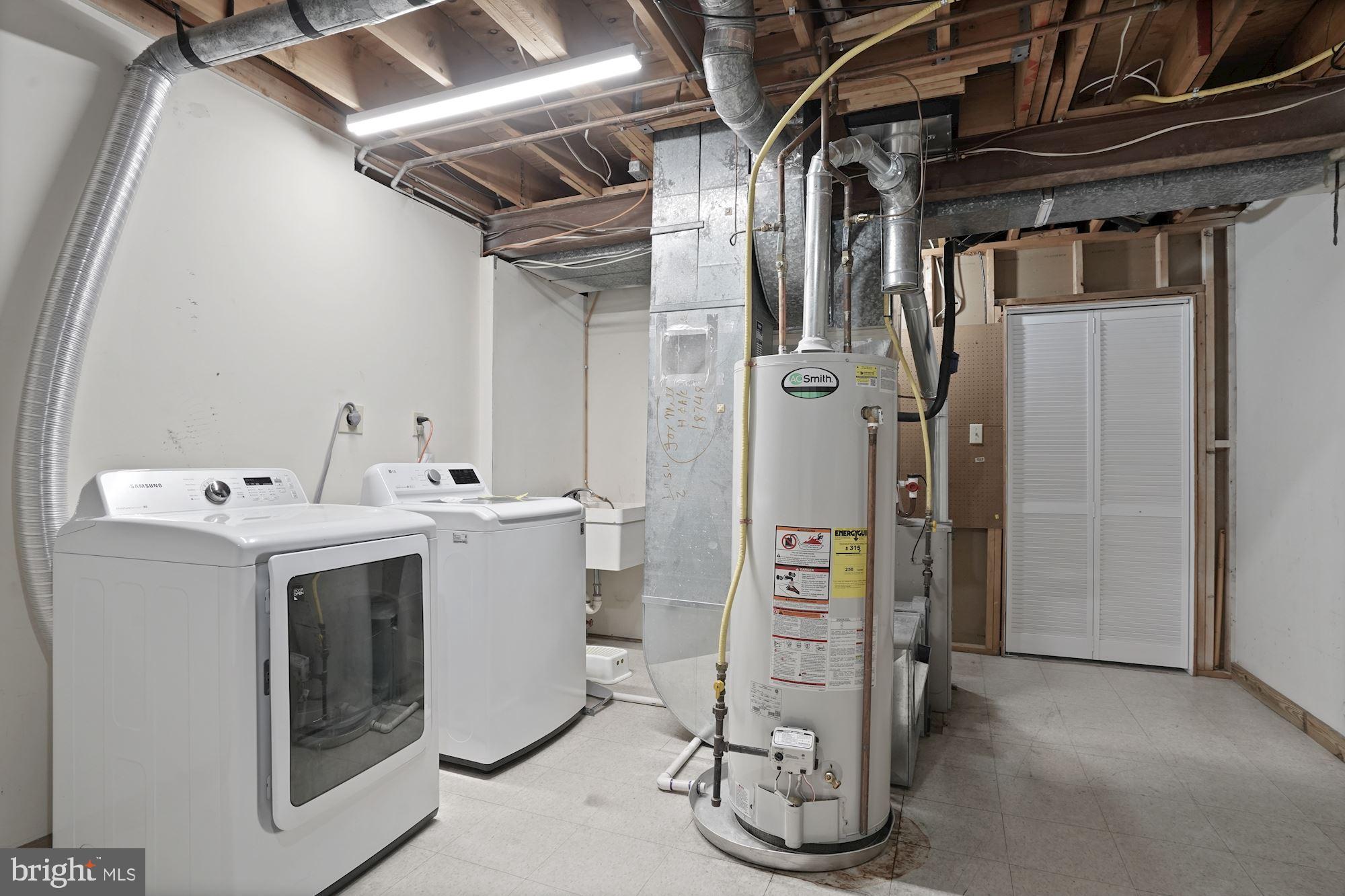 2819 Rifle Ridge Road Oakton, VA 22124 - Photo 31 of 38 Large laundry room