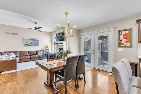 $410,000 | 919 East 8th Circle, Kearney, MO 64060