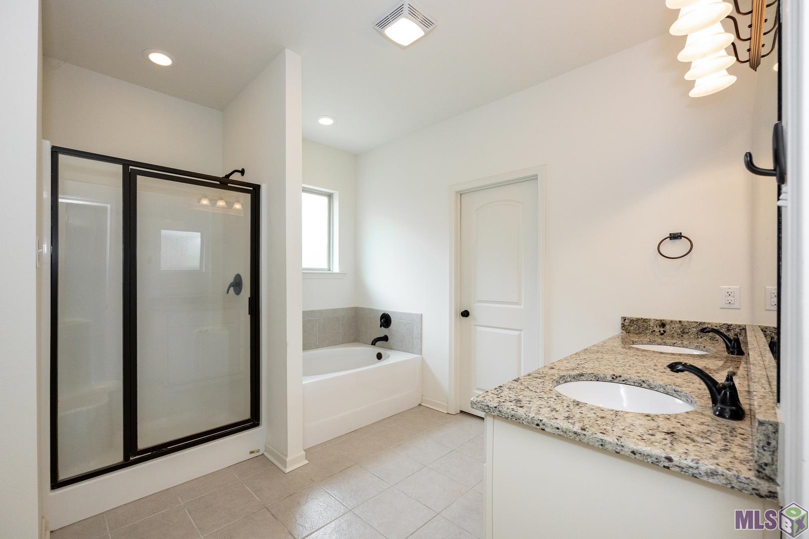 1072 Shadow Bluff Drive Baton Rouge, LA 70820 - Photo 15 of 26