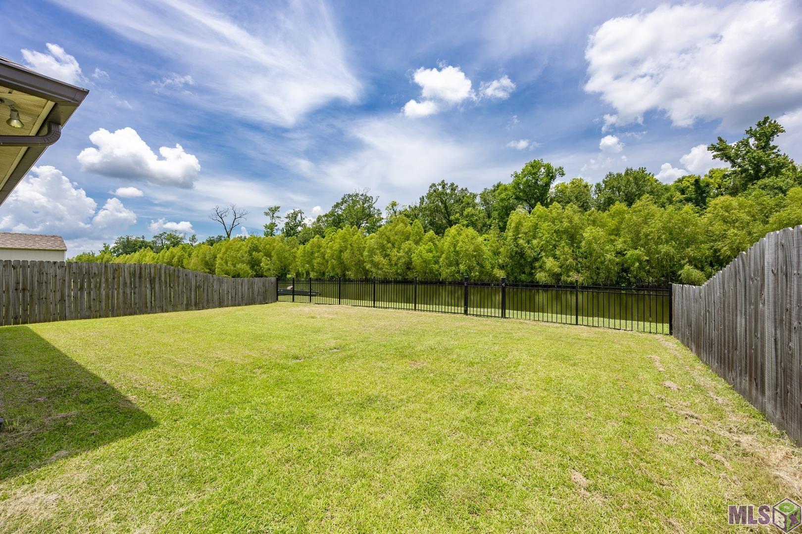 1072 Shadow Bluff Drive Baton Rouge, LA 70820 - Photo 23 of 26