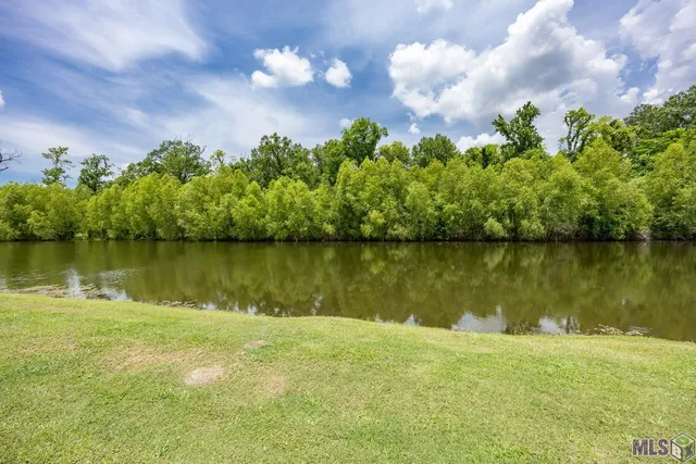 $2,200 | 1072 Shadow Bluff Drive, Baton Rouge, LA 70820