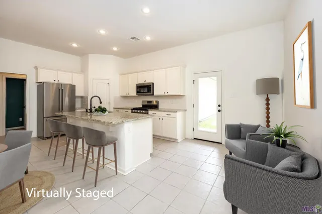 $2,200 | 1072 Shadow Bluff Drive, Baton Rouge, LA 70820