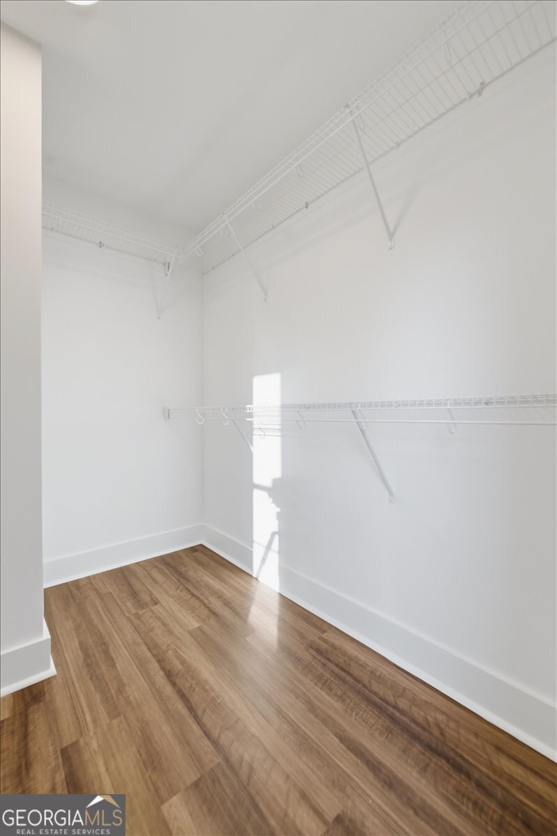 514 New Hope Drive Perry, GA 31069 - Photo 20 of 37 a view of empty room with wooden floor