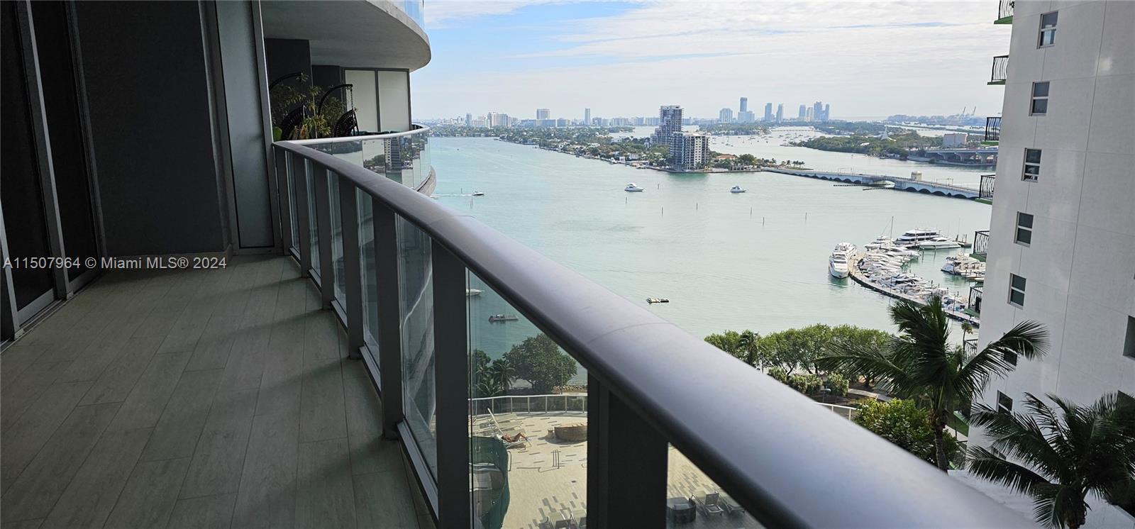 488 Northeast 18th St Unit 1908  