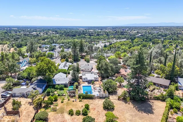 $485,000 | 1550 Barbara Road, Redding, CA 96003