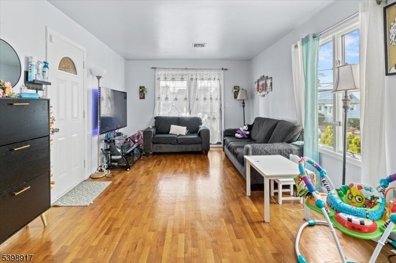 331 East 29th Street, Unit 2 Paterson, NJ 07514 - Photo 14 of 30