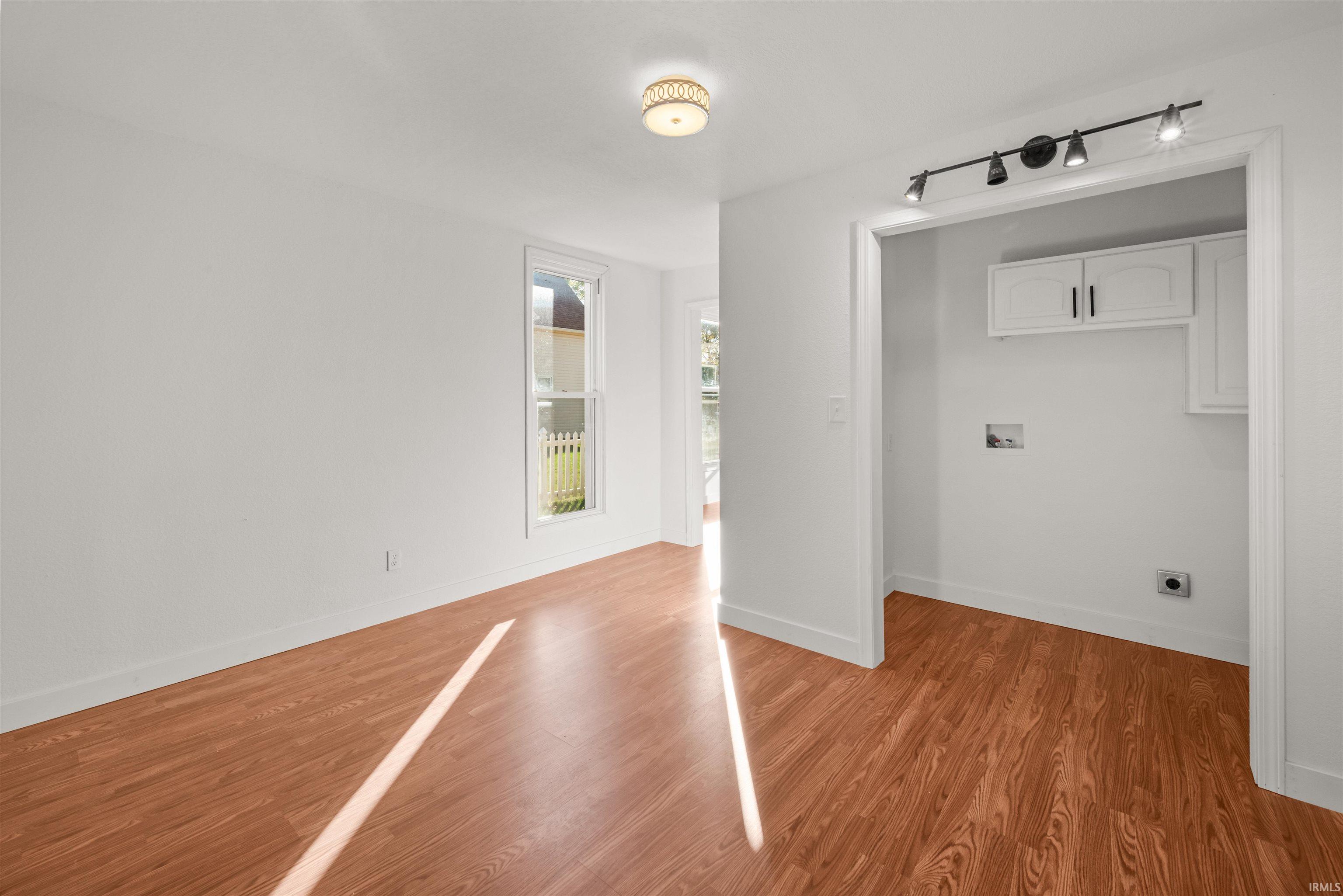 115 South Walnut Street Fairmount, IN 46928 - Photo 8 of 24