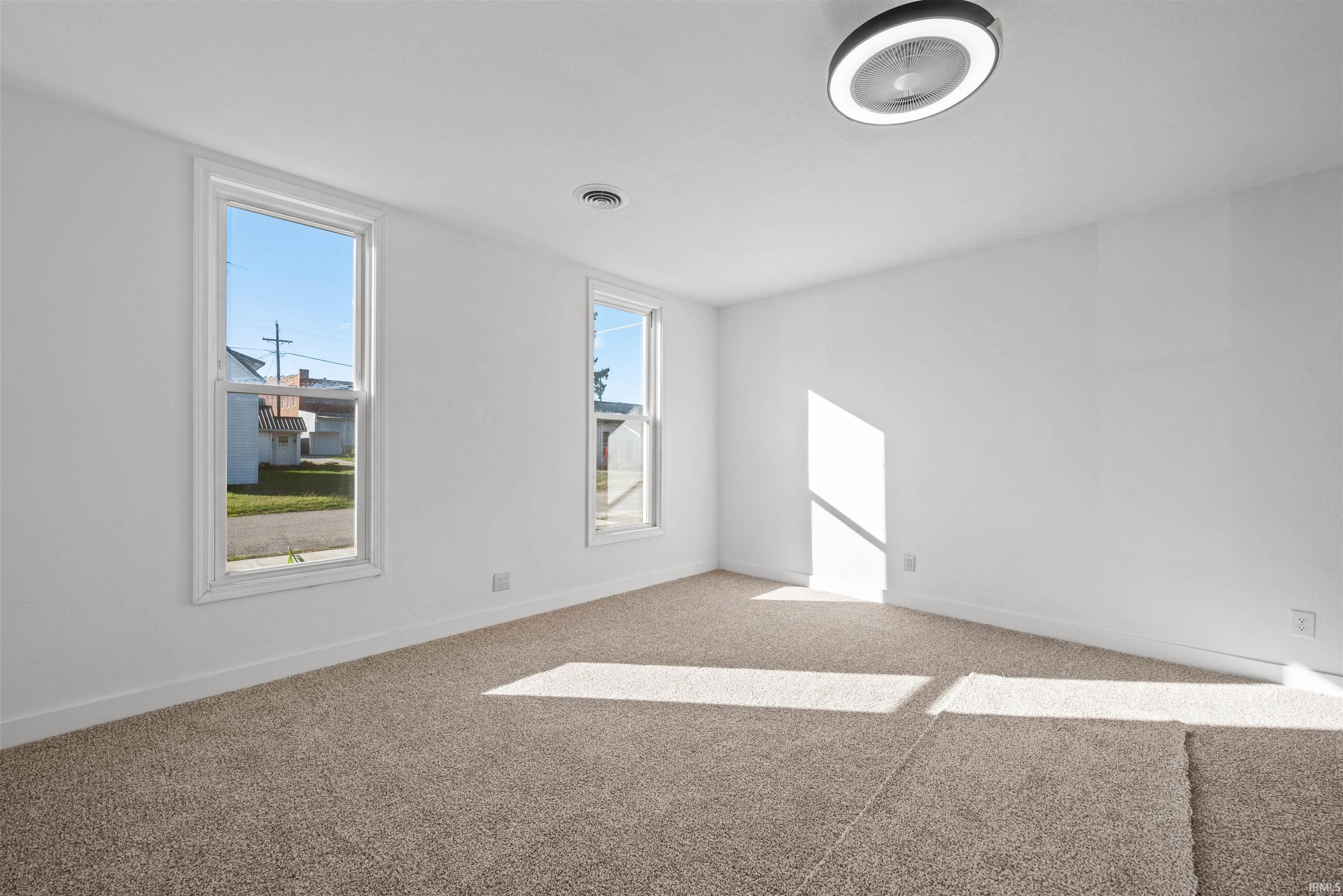 115 South Walnut Street Fairmount, IN 46928 - Photo 8 of 24