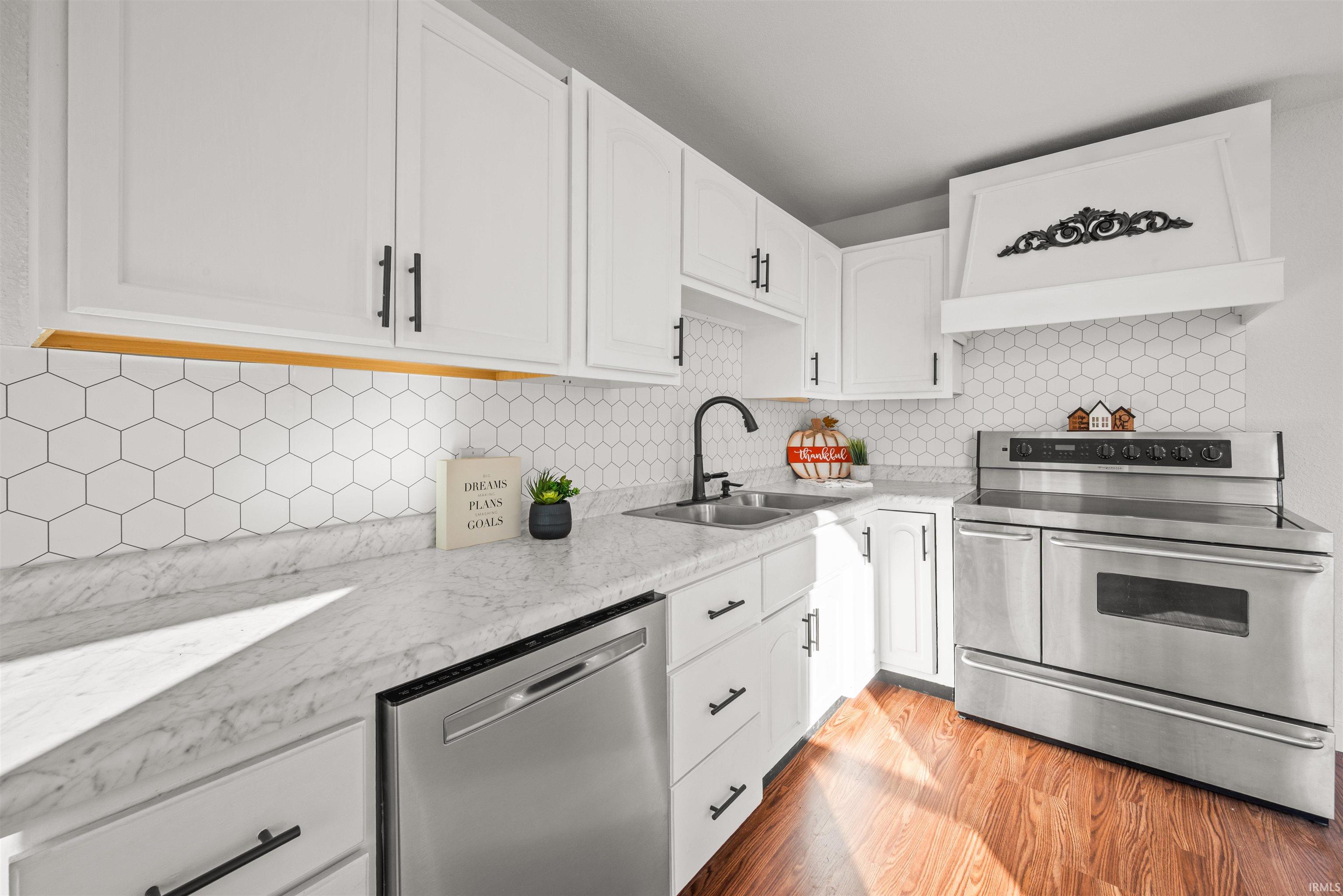 115 South Walnut Street Fairmount, IN 46928 - Photo 9 of 24