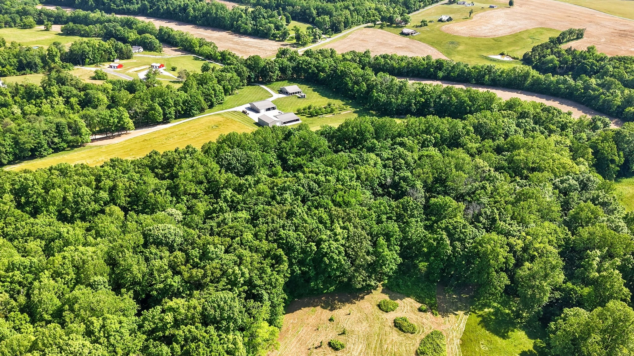 1804 Highway 52 Portland, TN 37148 - Photo 34 of 40