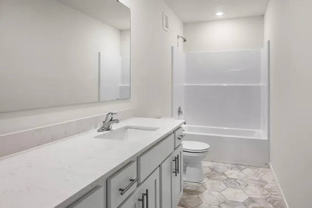 $373,900 | 330 Florence Avenue South, Annandale, MN 55302