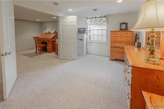 $399,000 | 5426 Carleton Lake Drive, Lockport Town, NY 14094