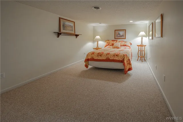 $399,000 | 5426 Carleton Lake Drive, Lockport Town, NY 14094