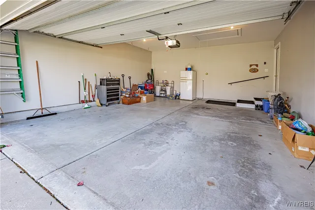 $399,000 | 5426 Carleton Lake Drive, Lockport Town, NY 14094