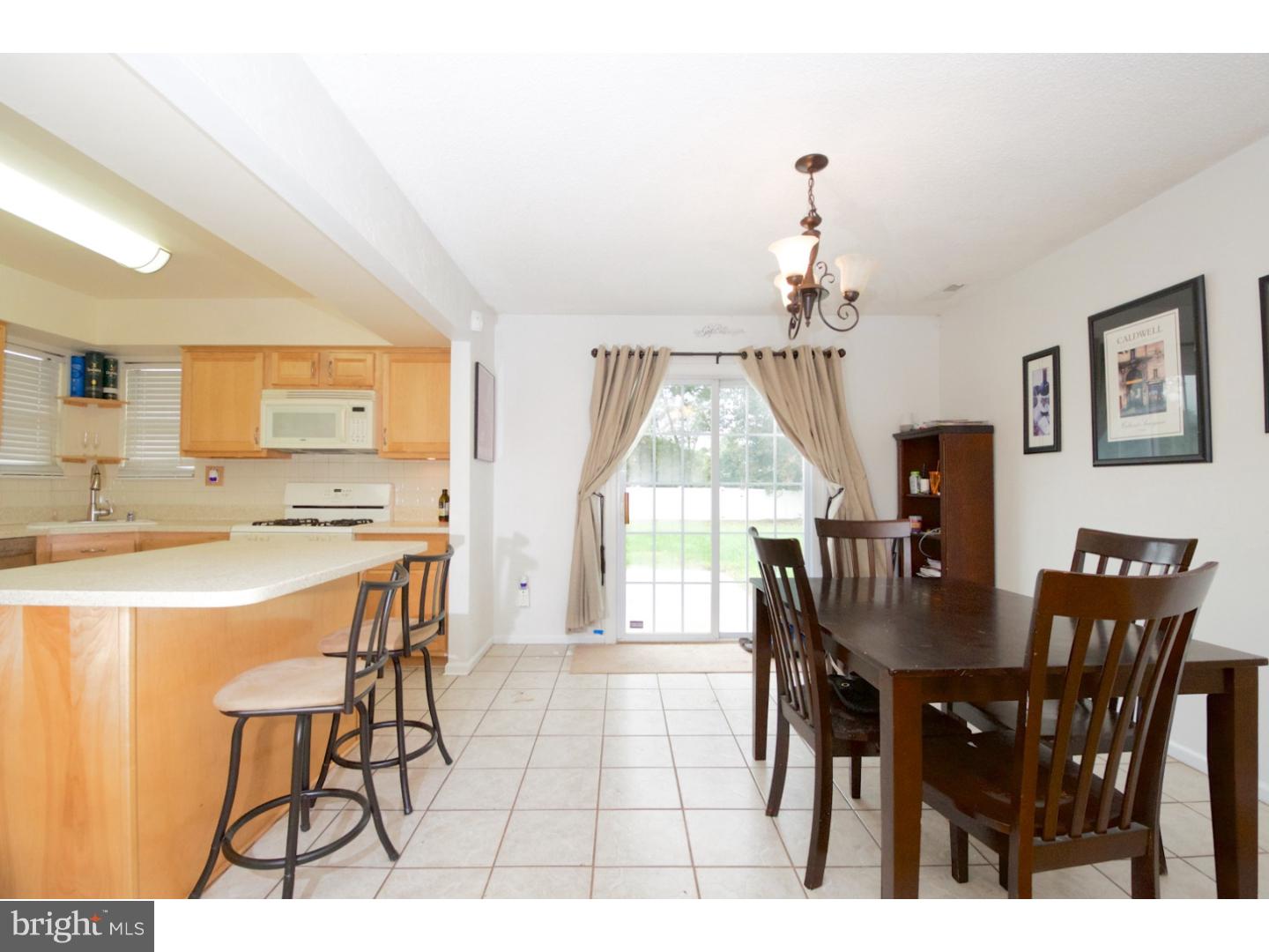 32 Derby Road Logan Township, NJ 08085 - Photo 6 of 24 Dining Room