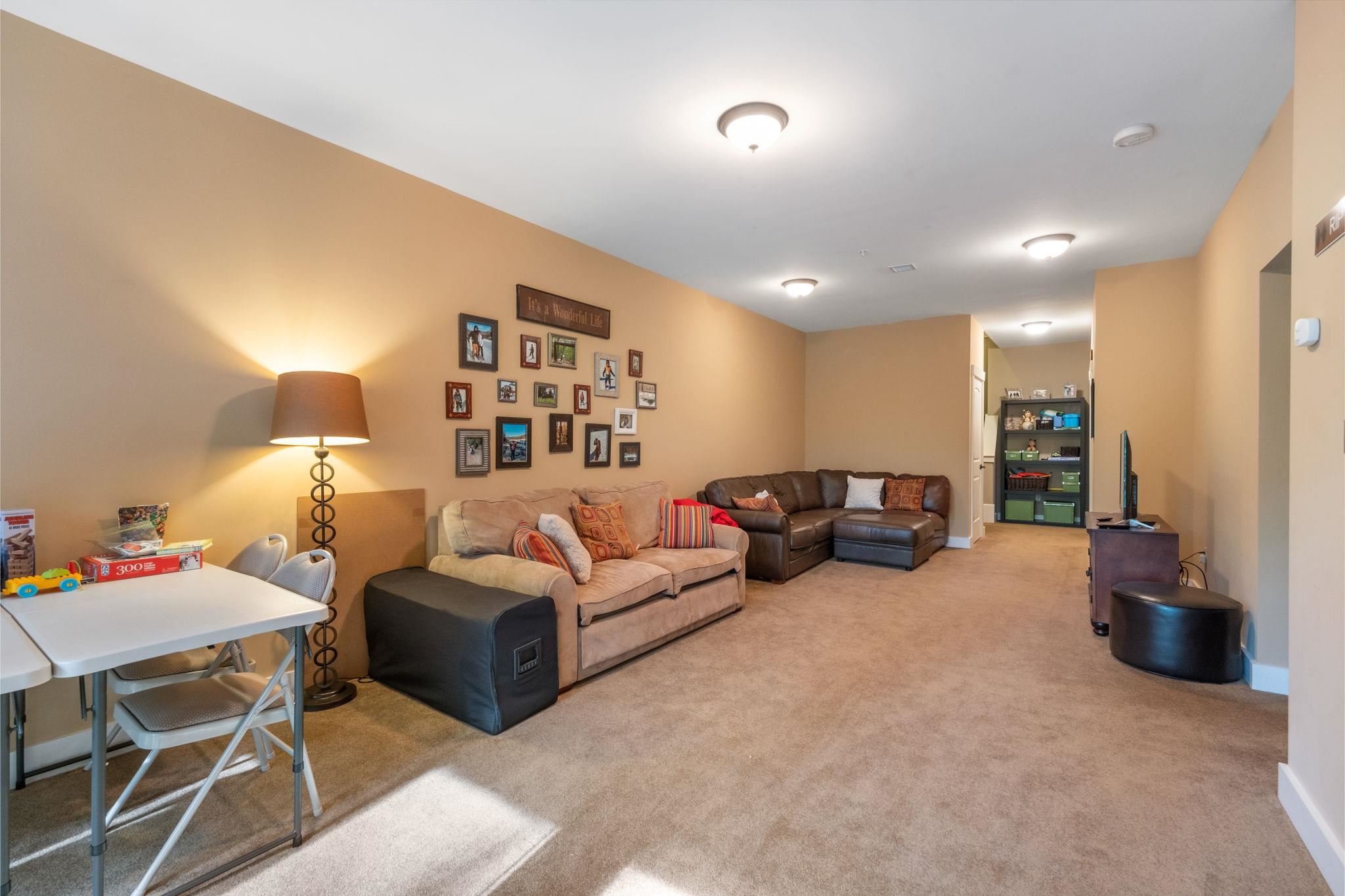 21 Riverside Terrace Drive, Unit 4B Lincoln, NH 03251 - Photo 11 of 25 Gallery Image 11