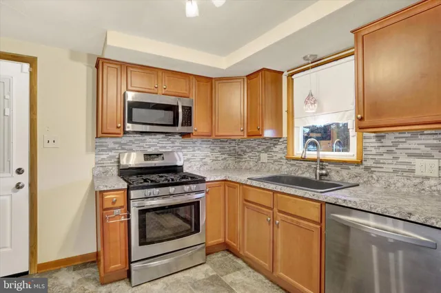 $249,750 | 2160 North Susquehanna Trail, York, PA 17404