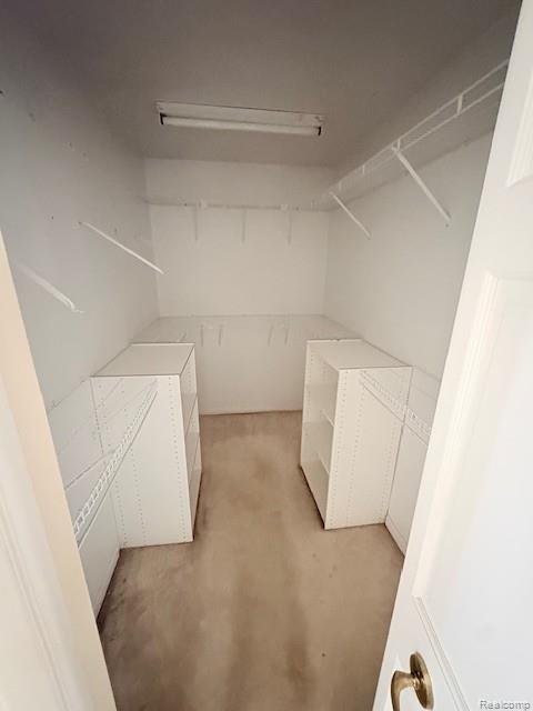 421 Nesbit Lane Rochester Hills, MI 48309 - Photo 10 of 12 Gallery Image 10