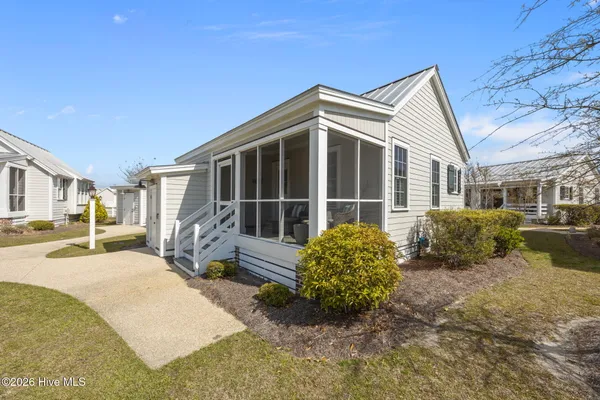 $388,500 | 4 Back Cove Circle, Oriental, NC 28571