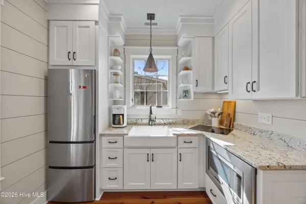 $388,500 | 4 Back Cove Circle, Oriental, NC 28571
