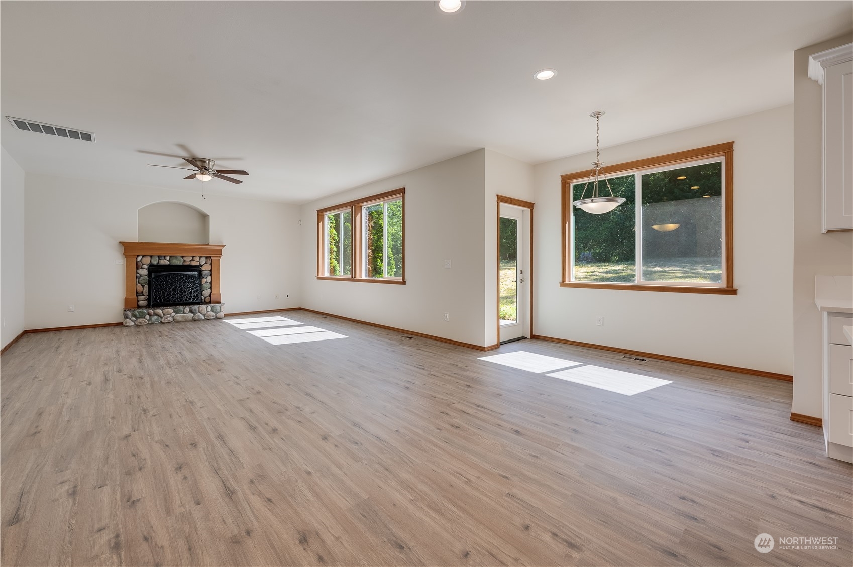 231 South Camano Ridge Road Camano Island, WA 98282 - Photo 15 of 35 Gallery Image 15