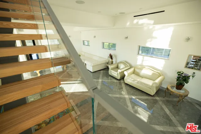 $48,000 | Undisclosed Address, Woodland Hills, CA 91367