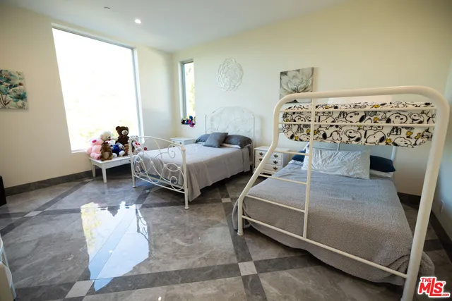 $48,000 | Undisclosed Address, Woodland Hills, CA 91367