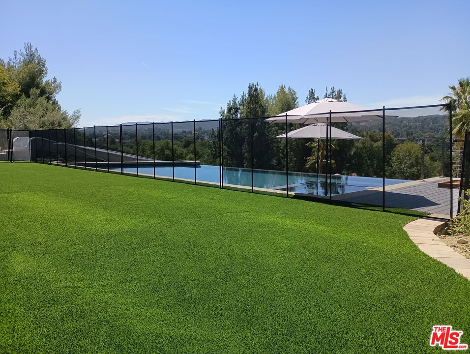 Undisclosed Address Woodland Hills, CA 91367 - Photo 64 of 75