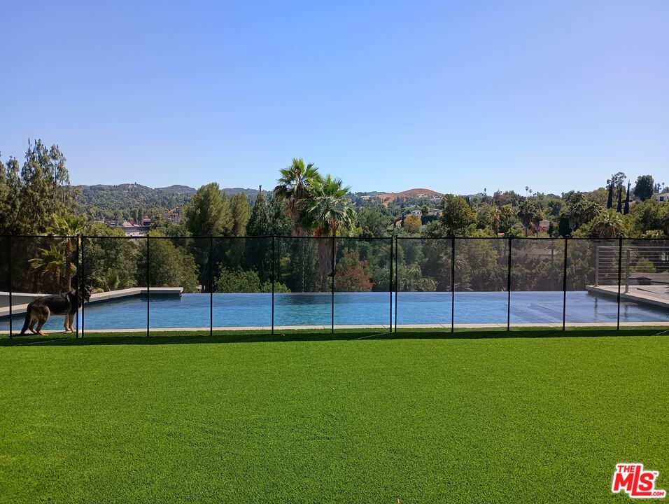 Undisclosed Address Woodland Hills, CA 91367 - Photo 75 of 75